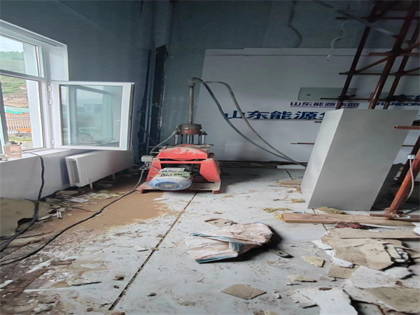 洛江地基基础下沉墙体裂缝加固注浆顶升施工